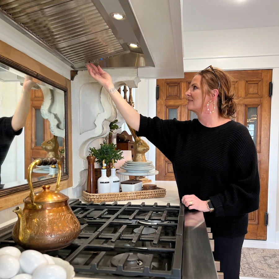 ZLINE 40 In. Ducted Wall Mount Range Hood Insert In Outdoor Approved Stainless Steel (698-304-40)(Zline 40 Wall Mount Range Hood Insert Outdoor Approved Stainless Steel 698 304 40) 2 ZLINE 40 In. Ducted Wall Mount Range Hood Insert In Outdoor Approved Stainless Steel (698-304-40)(Zline 40 Wall Mount Range Hood Insert Outdoor Approved Stainless Steel 698 304 40) - Image 2