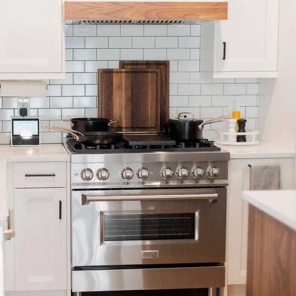 ZLINE 36 In. 4.6 Cu. Ft. Legacy Dual Fuel Range With 6 Burner Gas Cooktop And Electric Convection Oven In Stainless Steel (RA36)(Zline 36 Legacy Dual Fuel Range Stainless Steel Ra36) 2 ZLINE 36 In. 4.6 Cu. Ft. Legacy Dual Fuel Range With 6 Burner Gas Cooktop And Electric Convection Oven In Stainless Steel (RA36)(Zline 36 Legacy Dual Fuel Range Stainless Steel Ra36) - Image 2