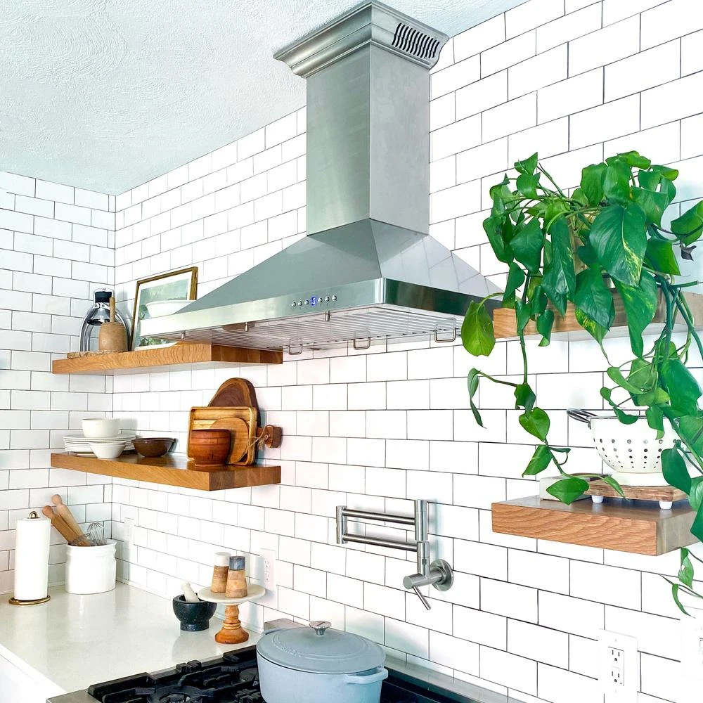 ZLINE 30 In. CrownSound™ Ducted Vent Wall Mount Range Hood In Stainless Steel With Built-in Bluetooth Speakers (KBCRN-BT-30)(Zline 30 Wall Mount Range Hood Stainless Steel Crownsound Kbcrn Bt 30) 2 ZLINE 30 In. CrownSound™ Ducted Vent Wall Mount Range Hood In Stainless Steel With Built-in Bluetooth Speakers (KBCRN-BT-30)(Zline 30 Wall Mount Range Hood Stainless Steel Crownsound Kbcrn Bt 30) - Image 2