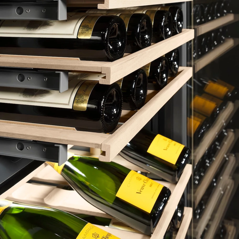 ZLINE 24 In. 12.4 Cu. Ft. Triple Zone 100 Bottle Column Wine Cooler In White Matte (RCWV-WM-24)(Zline 24 Triple Zone Column Wine Cooler White Matte Rcwv Wm 24) 6 ZLINE 24 In. 12.4 Cu. Ft. Triple Zone 100 Bottle Column Wine Cooler In White Matte (RCWV-WM-24)(Zline 24 Triple Zone Column Wine Cooler White Matte Rcwv Wm 24) - Image 6