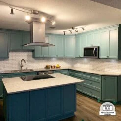 ZLINE 30 In. Convertible Vent Island Mount Range Hood In Stainless Steel And Glass (GL14i-30)(Zline 30 Island Mount Range Hood Stainless Steel Glass Gl14i 30) -Induction Cooktop Store zline island mount range hood in stainless steel glass gl14i range hoods zline kitchen and bath 616074 5128640a 7017 491e 9c11 a0ab252e6de8