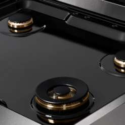 ZLINE Autograph Edition 30 In. Paramount Gas Rangetop With 4 Burners And Porcelain Cooktop In Satin Stainless Steel With Polished Gold Accents (SRTSZ-30-G)(Zline Autograph Edition 30 Paramount Gas Rangetop Satin Stainless Steel Polished Gold Srtsz 30 G) -Induction Cooktop Store zline paramount satin stainless steel range top autograph edition SRTSZ 30 G porcelain cooktop detail